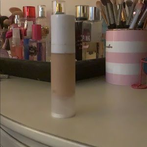 Fenty pro filter foundation